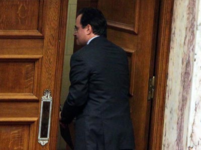 Ο Γιώργος Παπακωνσταντίνου στη Βουλή